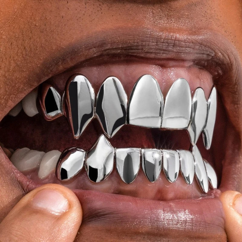 New Gold Top Bottom 8/8 Glossy Teeth Grillz Vampire Fangs Hip Hop Mouth Tooth Caps For Women Men Jewelry Halloween Cosplay Gift