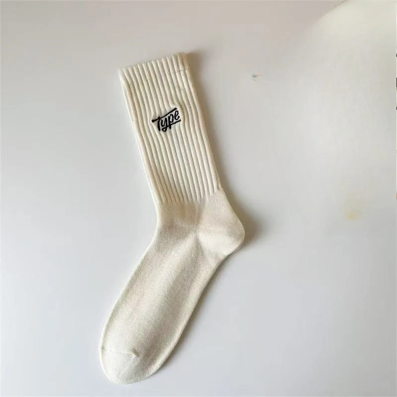 1/6 pairs Casual comfortable mid length socks spring autumn new fashionable versatile sweat absorbing men sports socks